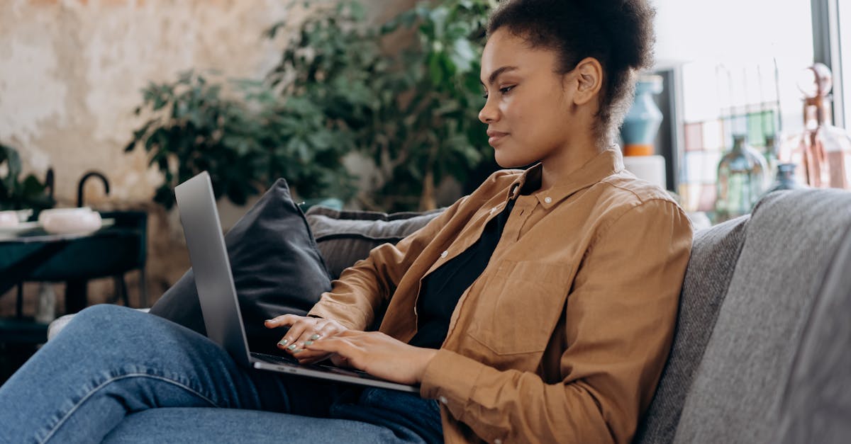 Common Issues Resolved by Same-Day Laptop Screen Services