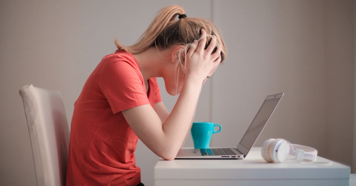 The Importance of Warranty in Laptop Screen Replacement Services